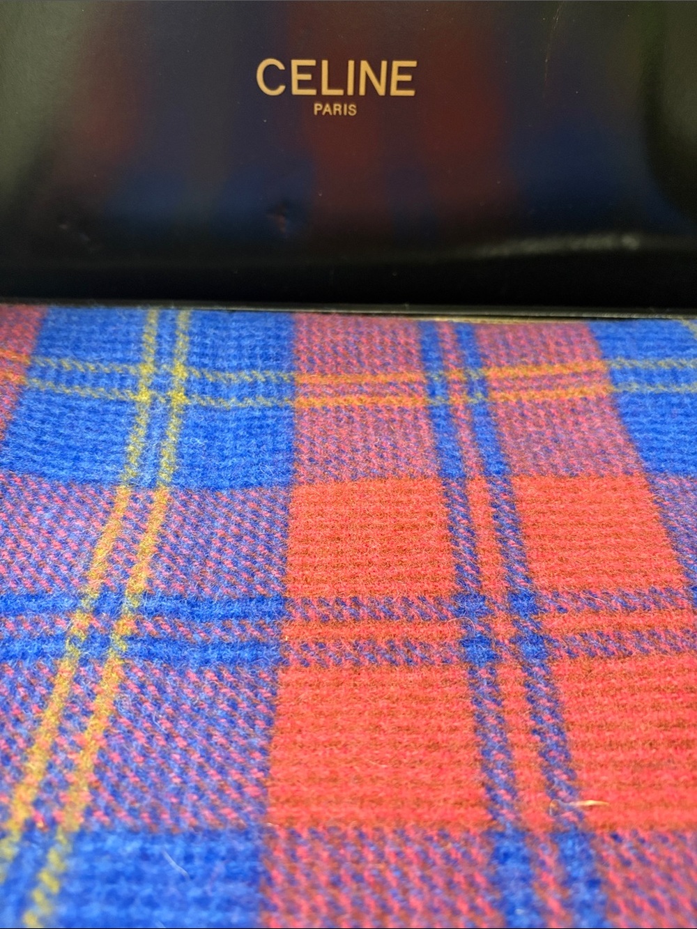 New *CELINE *Vintage Plaid Wool 100% Scarf in Red & Blue with Embroidered Logo - Picture 5 of 10